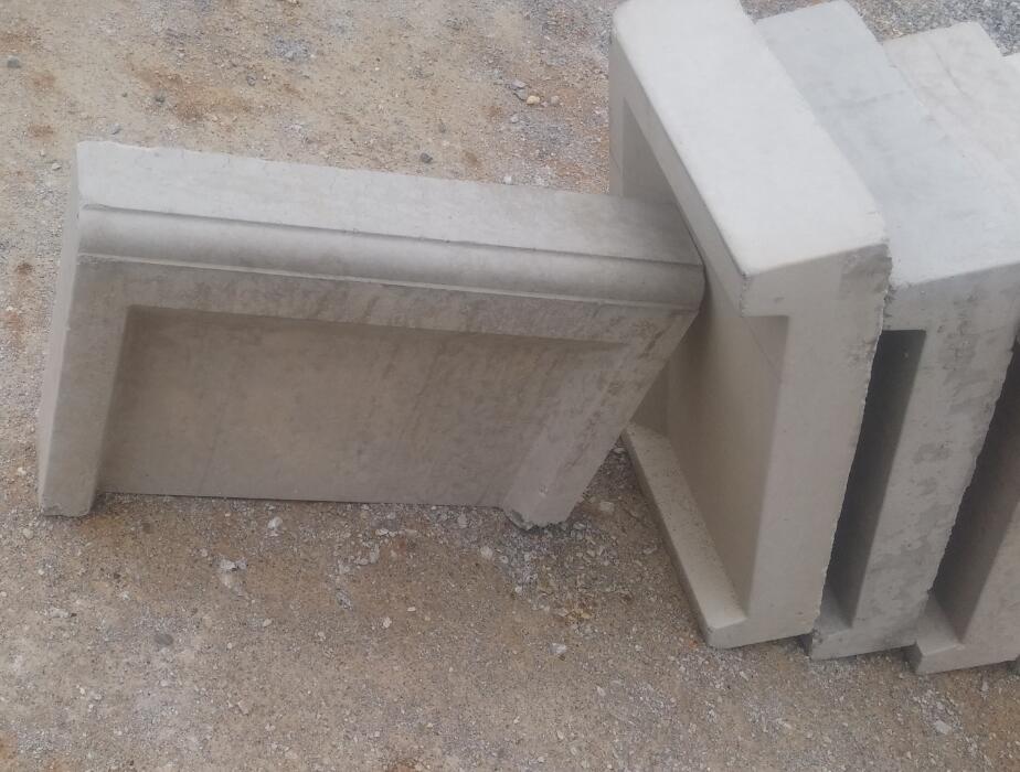 6040進水(shuǐ)石